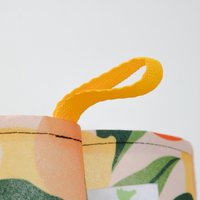 Ver: Detalle del asa cosida de una maceta sublimada